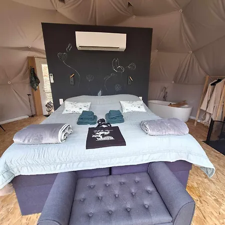 Bulle Des Fagnes Luxury tent